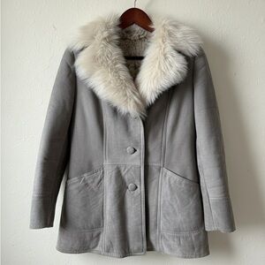 Classic Gray Shearling Jacket with Cream Fur Collar